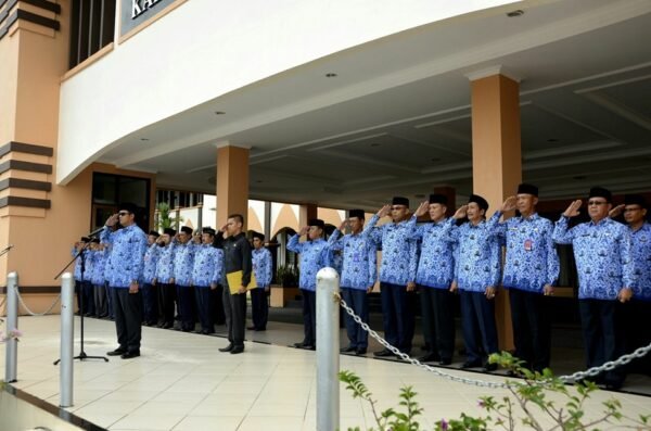 Apri Sujadi Ajak Seluruh SKPD Tegakkan Kedisiplinan Dalam Kerja