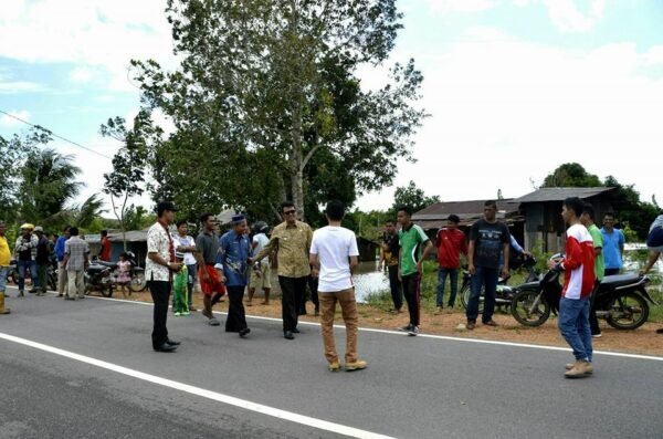 Apri Sujadi Tinjau Lokasi Banjir di Kecamatan Bintan Timur