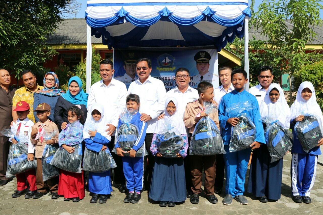 Orang Tua Harus Ikut Serta Membantu Pemerintah Dalam Pengawasan Anak Sekolah - Lihat Kepri