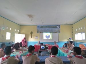 Dosen Teknik UMRAH Gelar Pelatihan Technoprenuership Masyarakat Pesisir