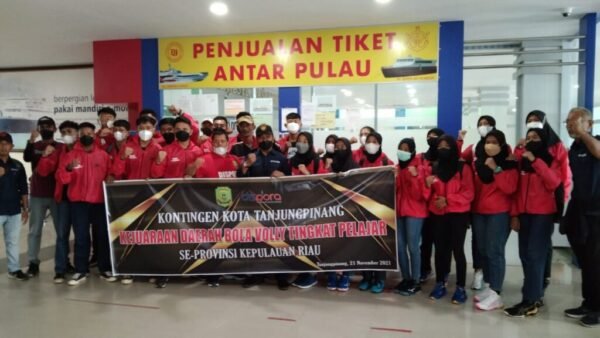 Pelepasan Tim Volley Putra-Putri U15 Pelajar Kota Tanjungpinang