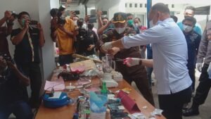 Wakil Bupati Natuna Eksekusi BB Tindak Pidana Umum di Kajari Natuna