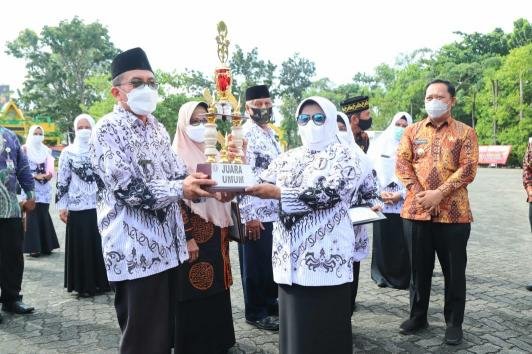 Hari Guru Nasional, Rahma: Peran Guru Tidak Dapat Digantikan Oleh Teknologi