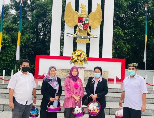 Ziarah ke Taman Makam Pahlawan, IKAL Kepri Komitmen Bangkit dari Pandemi