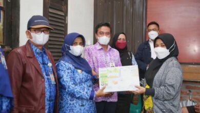 Walikota Tanjungpinang Rahma Salurkan CSR Bank Riau Kepri Syariah
