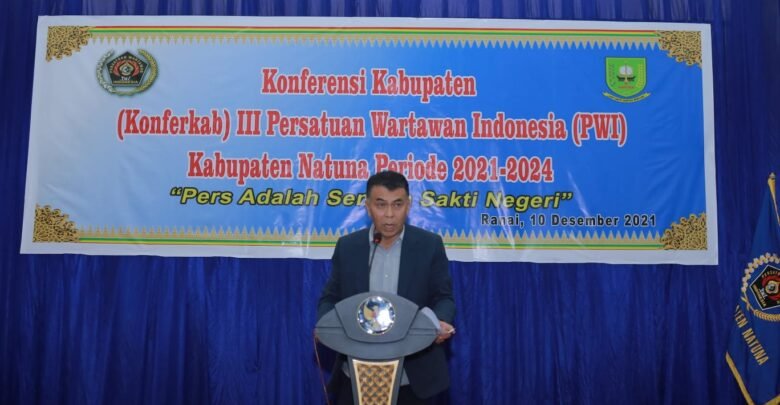 Bupati Natuna Wan Siswandi Resmi Buka Konferkab III PWI Natuna