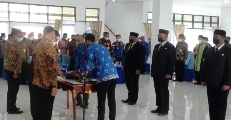 Wan Siswandi Lantik 3 Pejabat Tinggi Pratama, Berikut Namanya