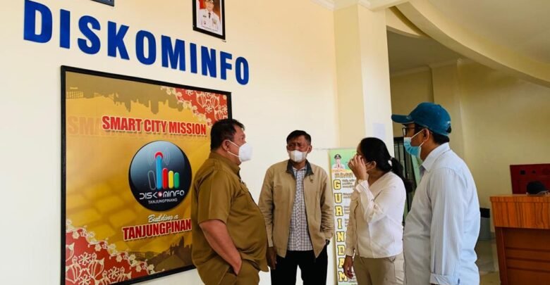 Kominfo Tanjungpinang Pasang 10 Titik Wifi