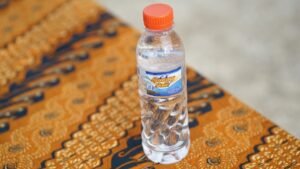 Air Minum "Gunung Daik"