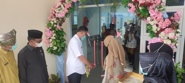 Peresmian Puskesmas Kecamatan Bunguran Tengah