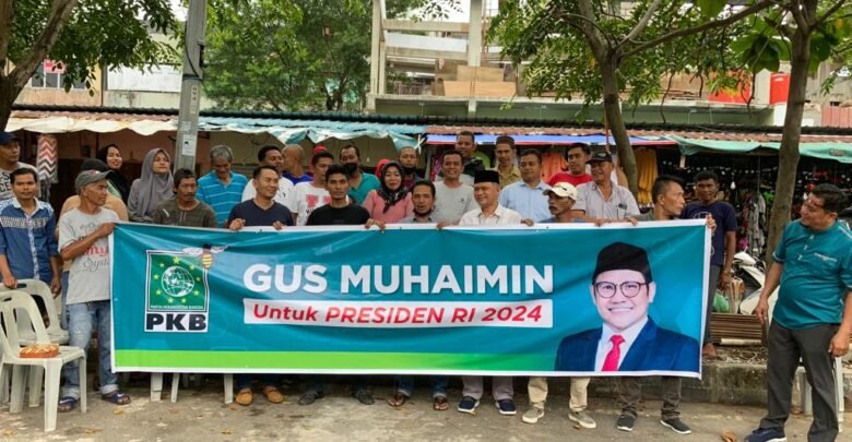 Pedagang Kaki Lima Pasar Jodoh Batam Deklarasikan Gus Muhaimin Calon Presiden 2024