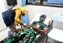 Sambut HUT Ke-76 TNI AU, Lanud Raden Sadjad Gelar Bakti Sosial Donor Darah