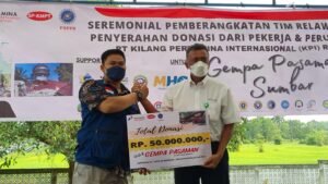 Pertamina Dumai Berikan Santunan dan Dana Kemanusiaan Pasaman