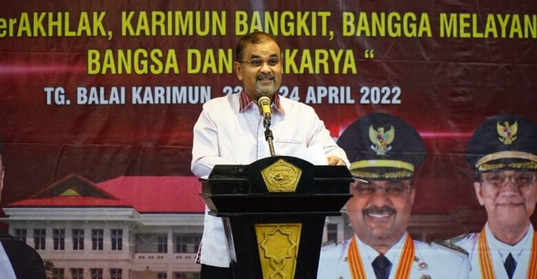 Bupati Karimun Dr H Aunur Rafiq S.Sos M.Si