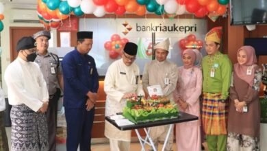 HUT Bank Riau Kepri ke-56, Jefridin Berharap Pertumbuhan Ekonomi Semakin Meningkat