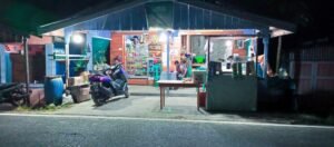 Sebuah Kedai Kelontong yang Berada di Wilayah Sepempang