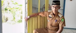 Hamid Asnan, Camat Kecamatan Bunguran Timur Sedang Berada di Surau Al-Muttaqin Batu Kapal