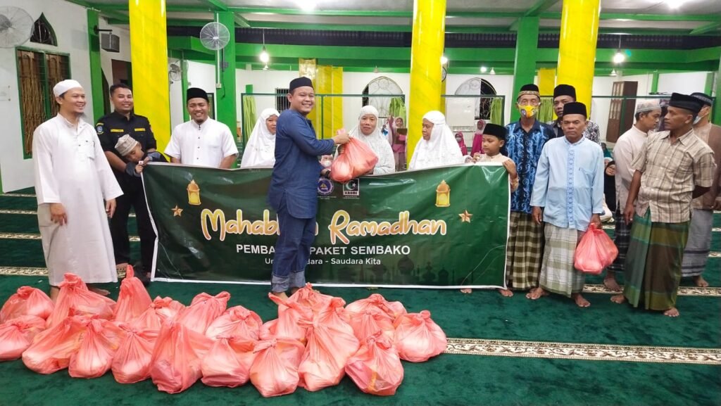 Kolaborasi MW KAHMI Kepri, Prodi Ilmu Hukum FISIP UMRAH dan Dewan Dakwah Kepri Menggelar Mahabbah Ramadhan 1443 H di Batu 8 Atas