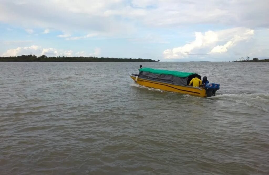 Ambulan Laut Desa Tanjung Kilang Sangat Membantu Masyarakat