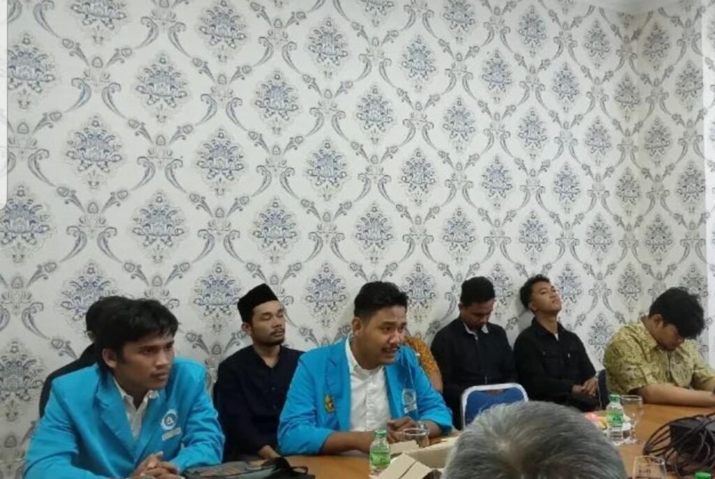 Alfi Riyan Syafutra dan Jhon Wesly Pimpin Presma dan Wapresma UMRAH Periode 2022-2023