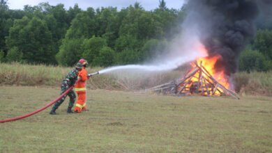 Lanud Raden Sadjad Gelar Latihan Pemadam Kebakaran