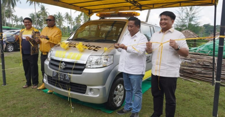 Fathir Serahkan Bantuan Ambulance Untuk Masyarakat Tanjungpinang