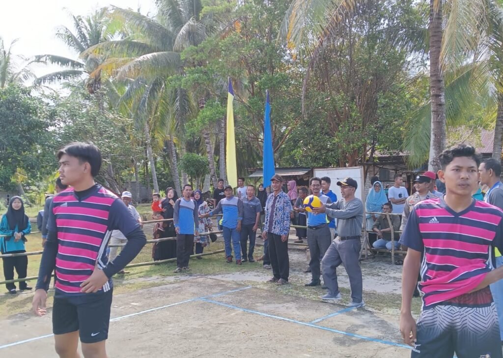 Camat Durai Saono Buka Secara Resmi Pordes Tanjung Kilang 2022