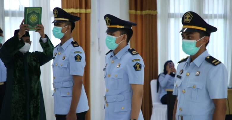Tiga Pejabat Fungsional Kan Wil Kemenkumham Kepri Dilantik