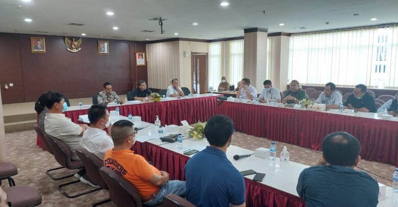Raden Hari Minta Pengusaha Tiket Singapore-Batam Turunkan Harga