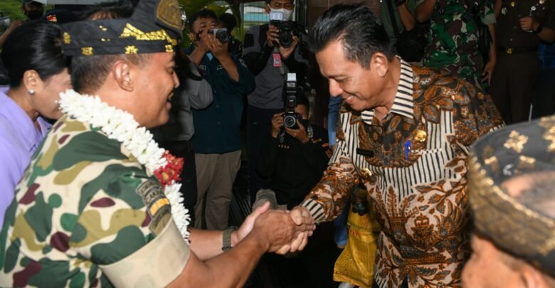 Gubernur Kepri Sambut Panglima TNI Jendral Andika Perkasa