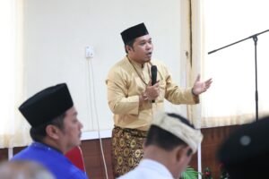 Dr. Oksep Adhayanto, SH., MH
