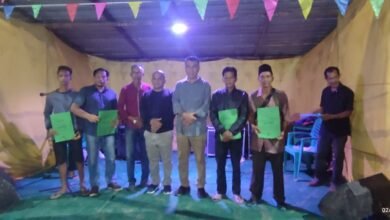 Ketua Komisi I DPRD Natuna Hadiri Penutupan Pertandingan Bola Voli di Desa Batu Gajah