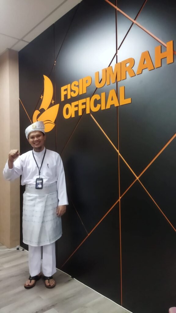 Ketua Umum Pengurus Majelis Wilayah Korps Alumni Himpunan Mahasiswa Islam (MW KAHMI) Kepri, Dr. Suryadi, M. H