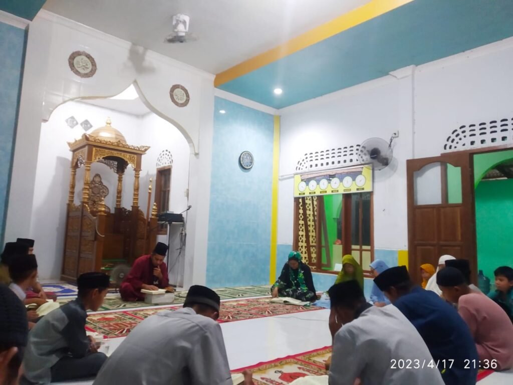 Malam 27 Ramadhan Surau Nurul Huda Adakan Buka Bersama dan Khatam Al-Qur'an