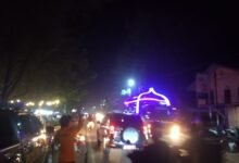 Ribuan Kendaraan Pawai Kompoi Takbir Keliling Sambut Hari Kemenangan Padati Jalan Poros Kota Ranai