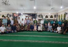KAHMI dan FORHATI Kepri Buka Puasa Bersama di Masjid Al-Uswatul Hasanah