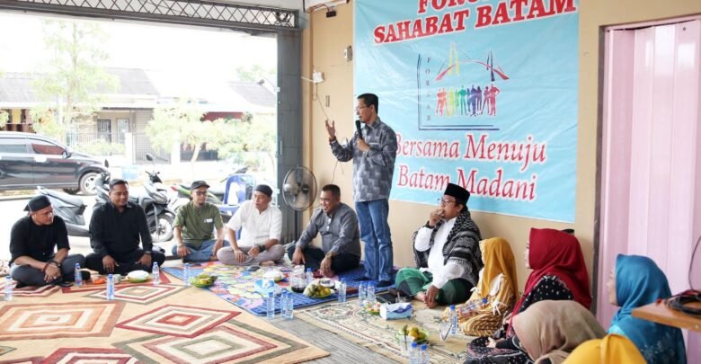 Amsakar Achmad Hadiri Halal Bil Halal Forum Sahabat Batam