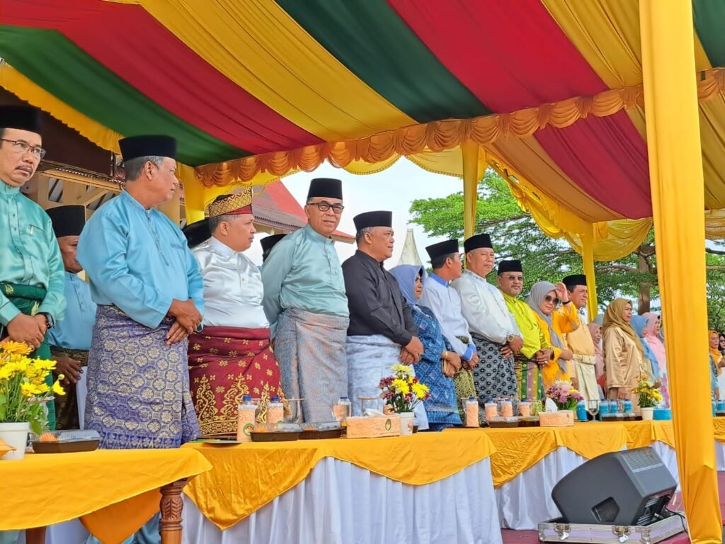 Bupati Natuna Hadiri Acara Pawai Ta'aruf STQH Ke X Kepulauan Riau
