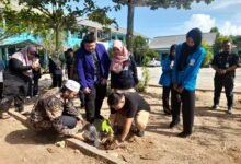 Usung Konsep Go Green, SMP Muhammadiyah Tanjungpinang Tanam Pohon di Lingkungan Sekolah