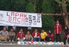 UKM FORIDIKSI STISIPOL RH Tanjungpinang Dirikan Lapak Baca Sempena PKKMB 2023