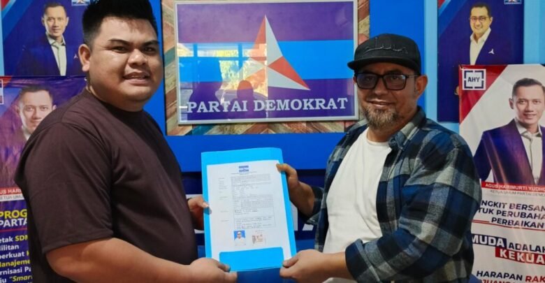 Pilkada Bintan, Roy Penangsang Daftarkan Diri Lewat Partai Demokrat