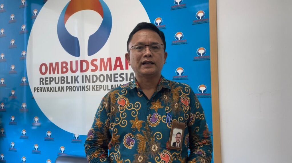 Ombudsman Kepri Duga Pemasangan Reklame di Batam Tak Sesuai Aturan