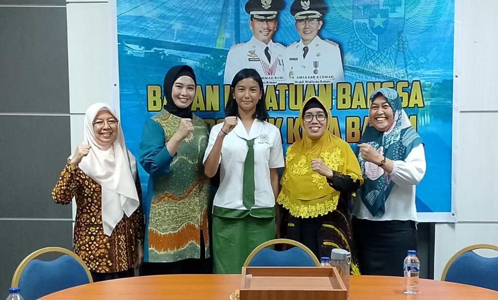 Siswa SMA Mondial Batam Lolos Seleksi Paskibraka Nasional