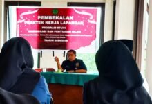 Ketua PWI Natuna Berikan Pembekalan Praktek Kerja Lapangan (PKL) Mahasiswa STAI Natuna