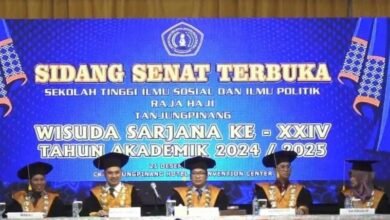 Wisuda ke XXIV STISIPOL Raja Haji