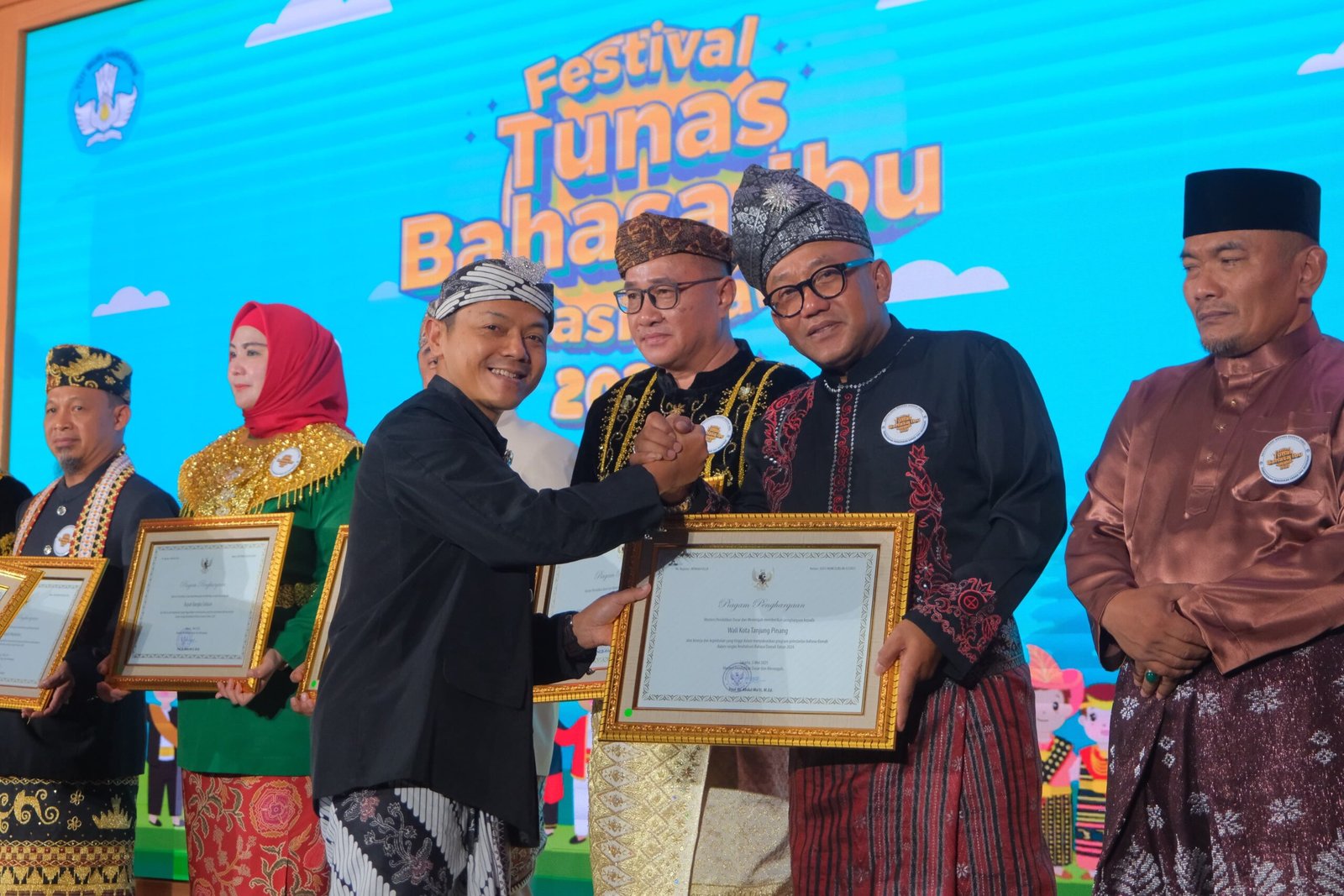 Pemko Tanjungpinang Raih Penghargaan dari Kemendikdasmen atas Komitmen Melestarikan Bahasa Melayu