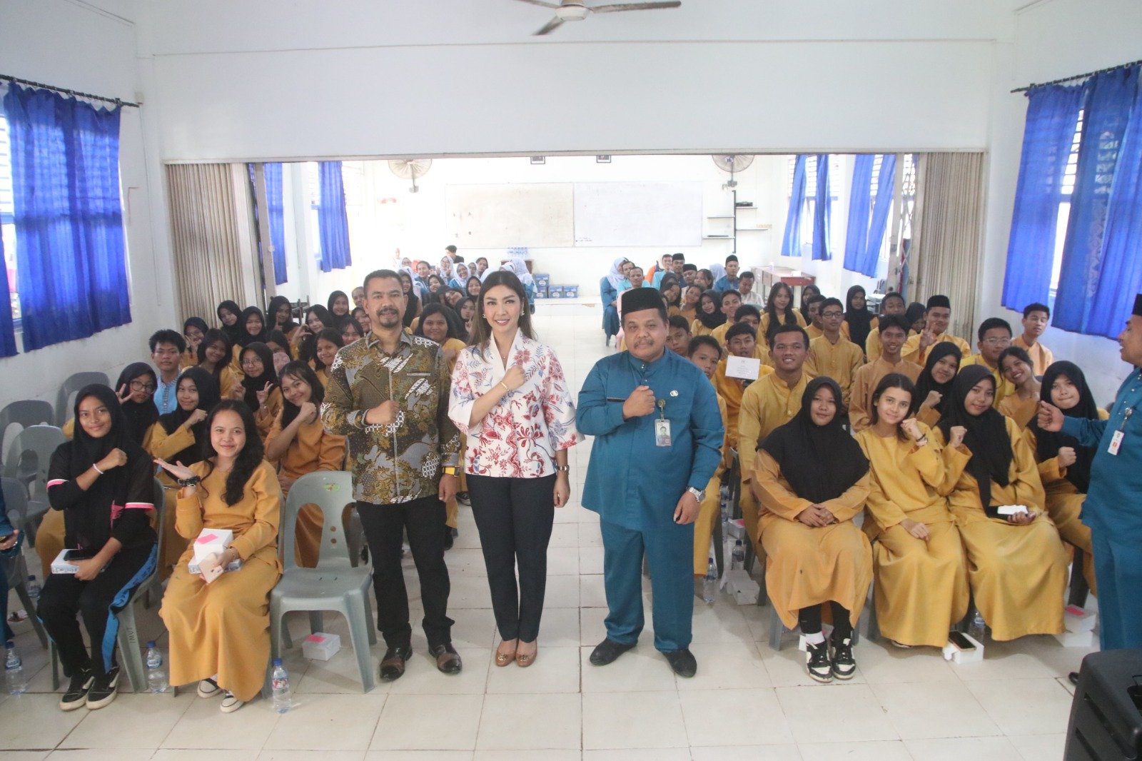 Sosialisasi Empat Pilar MPR RI di SMAN 16 Batam