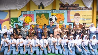 Mendikdasmen Tinjau Pelaksanaan Sistem Penerimaan Murid Baru (SPMB) di Jawa Tengah