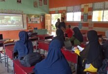 SDN 002 Seri Kuala Lobam Gelar Workshop Pengenalan Bahan Ajar Berbasis Deep Learning