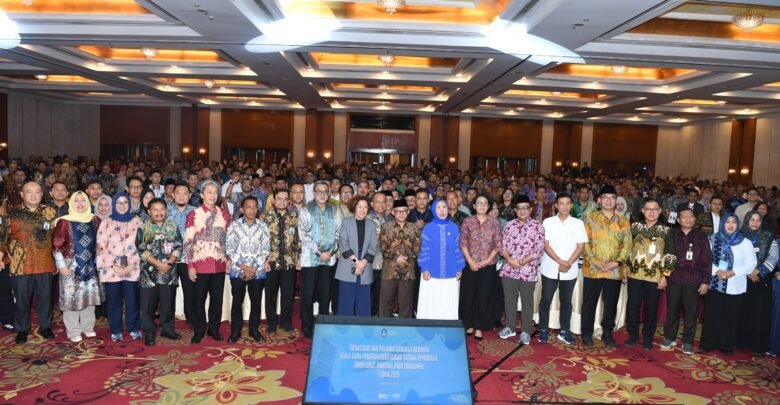 Sinergi Pemerintah Pusat dan Daerah dalam Mewujudkan Sekolah Aman, Layak, dan Bermutu